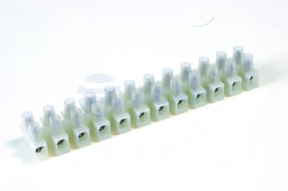 Клемник Полиамид 6.6,12р,110°С,450V, 24A, 2,5мм.кв. (43212NY) DKC